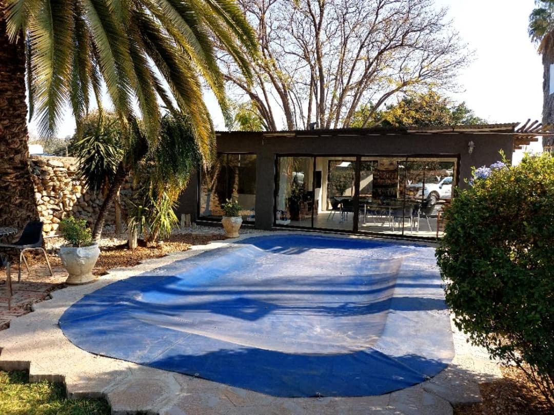 Bush Pillow Guest House Otjiwarongo Eksteriør bilde