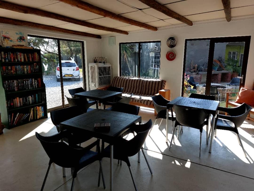 Bush Pillow Guest House Otjiwarongo Eksteriør bilde