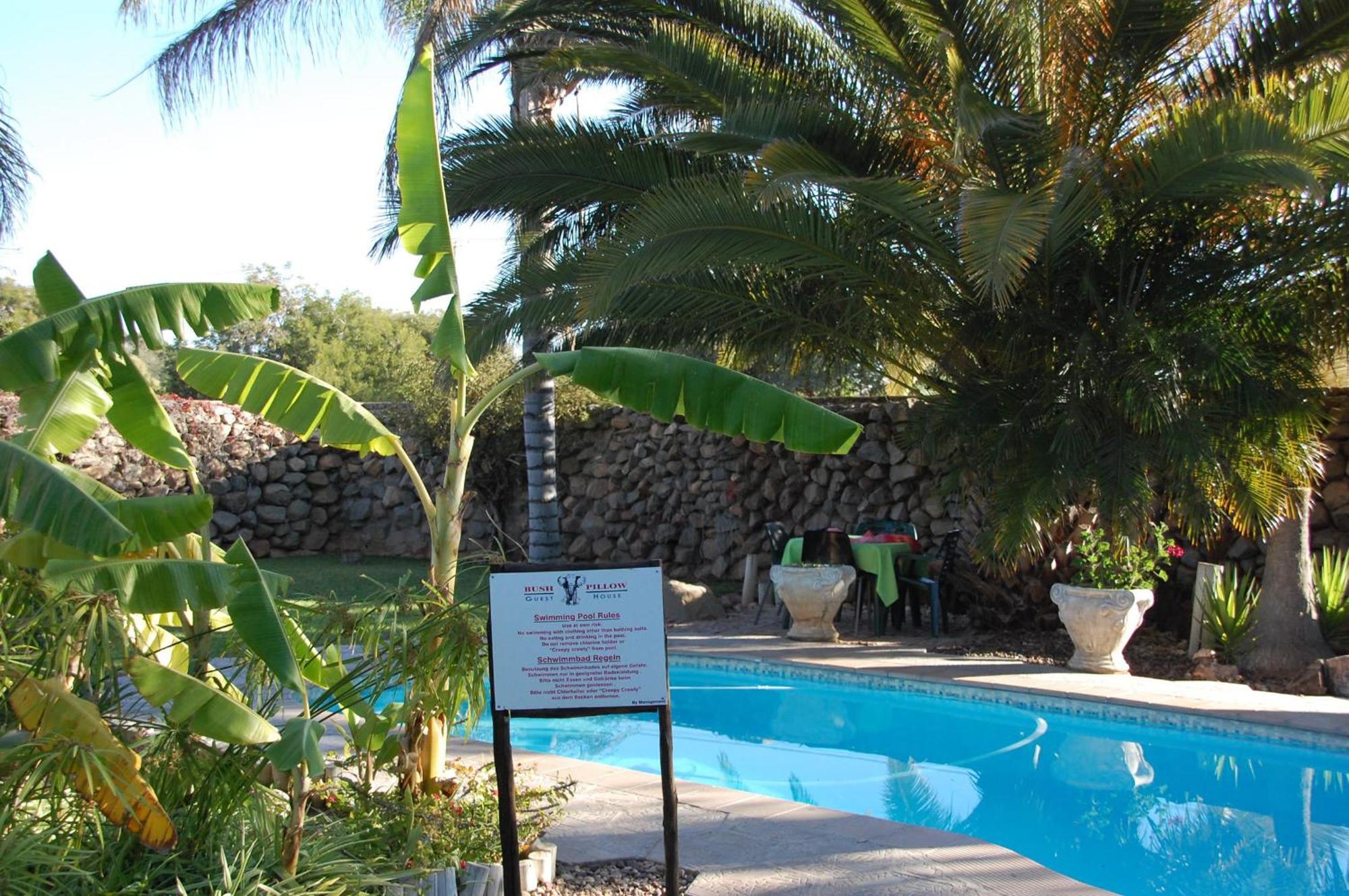 Bush Pillow Guest House Otjiwarongo Eksteriør bilde